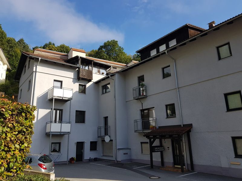 WG Zimmer 16 qm ab 1.10.2026 wenige Min zur Uni; Haidenhof Süd Fuchsbauerweg 91, 360€ inklusive